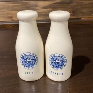 Farm Fresh Brand Farmhouse Country Salt & Pepper Shakers